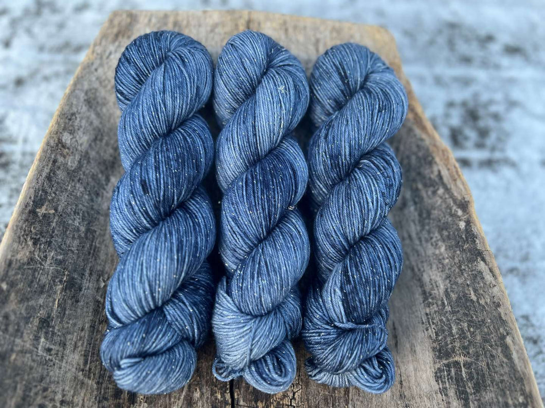 Glitter Merinosock - Blue magnolia