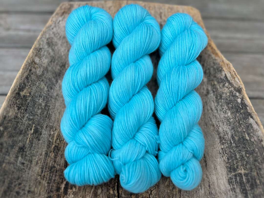 Merinosock - Bunny in the blue