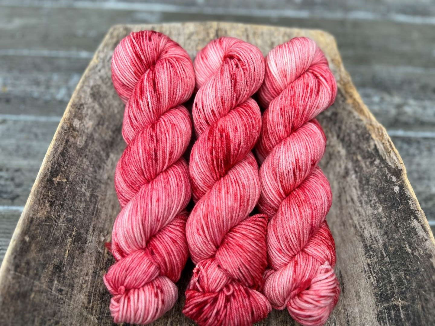 DK - Merinosock DK - Red magnolia