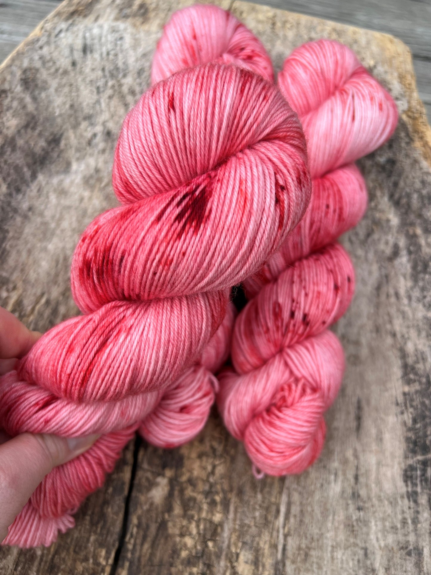 Merinosock - Red magnolia