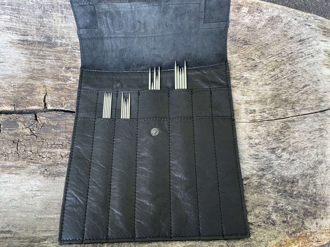 Muud Oslo Black