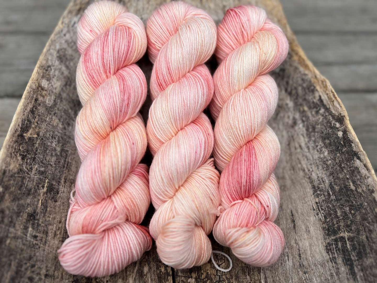 Bamboo sock - Champagne and strawberries