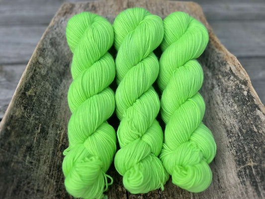 Merino sock - Flourescent green