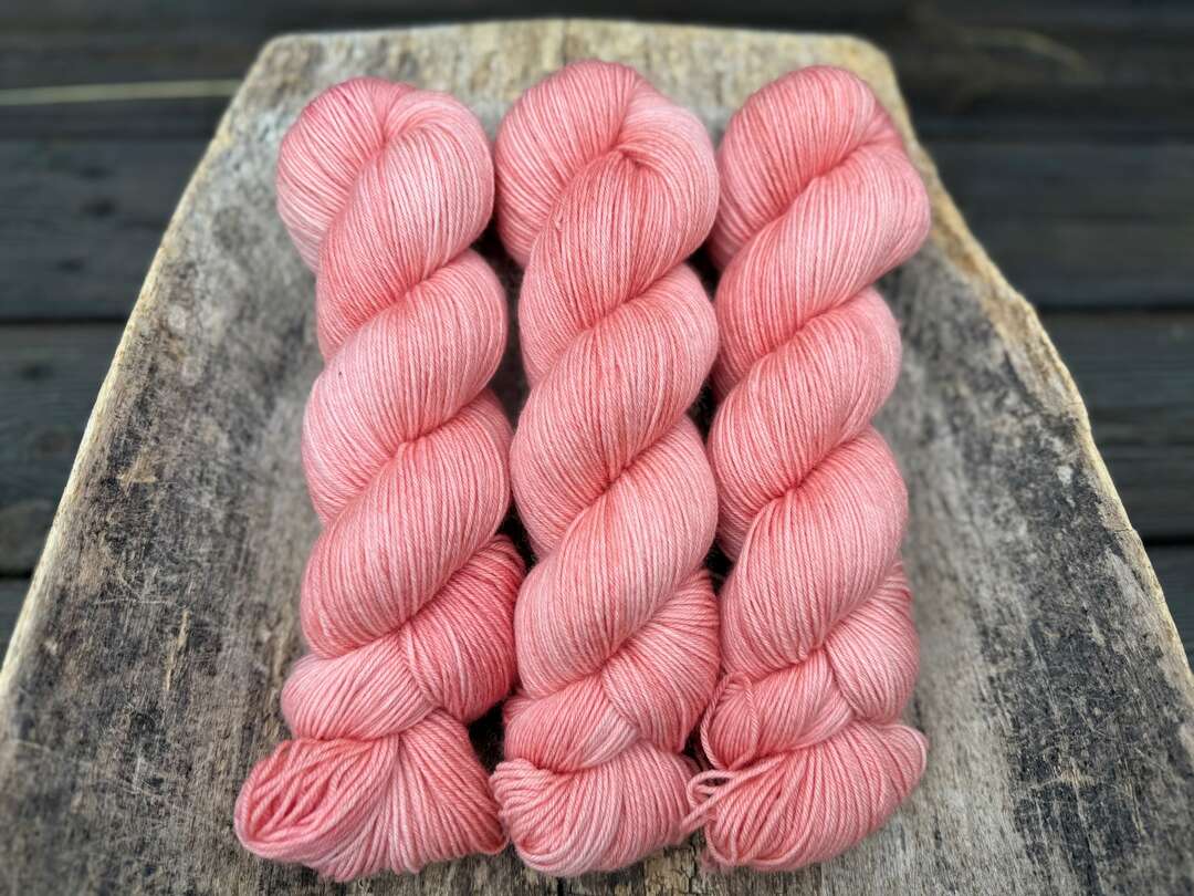 Merino socks - Mother's Day pink