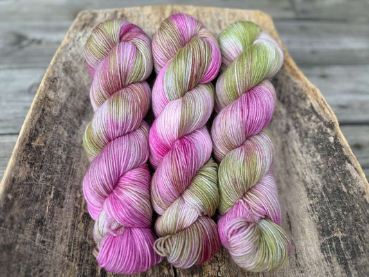 Andrahandssortering!!!  Merinosock - New beginnings