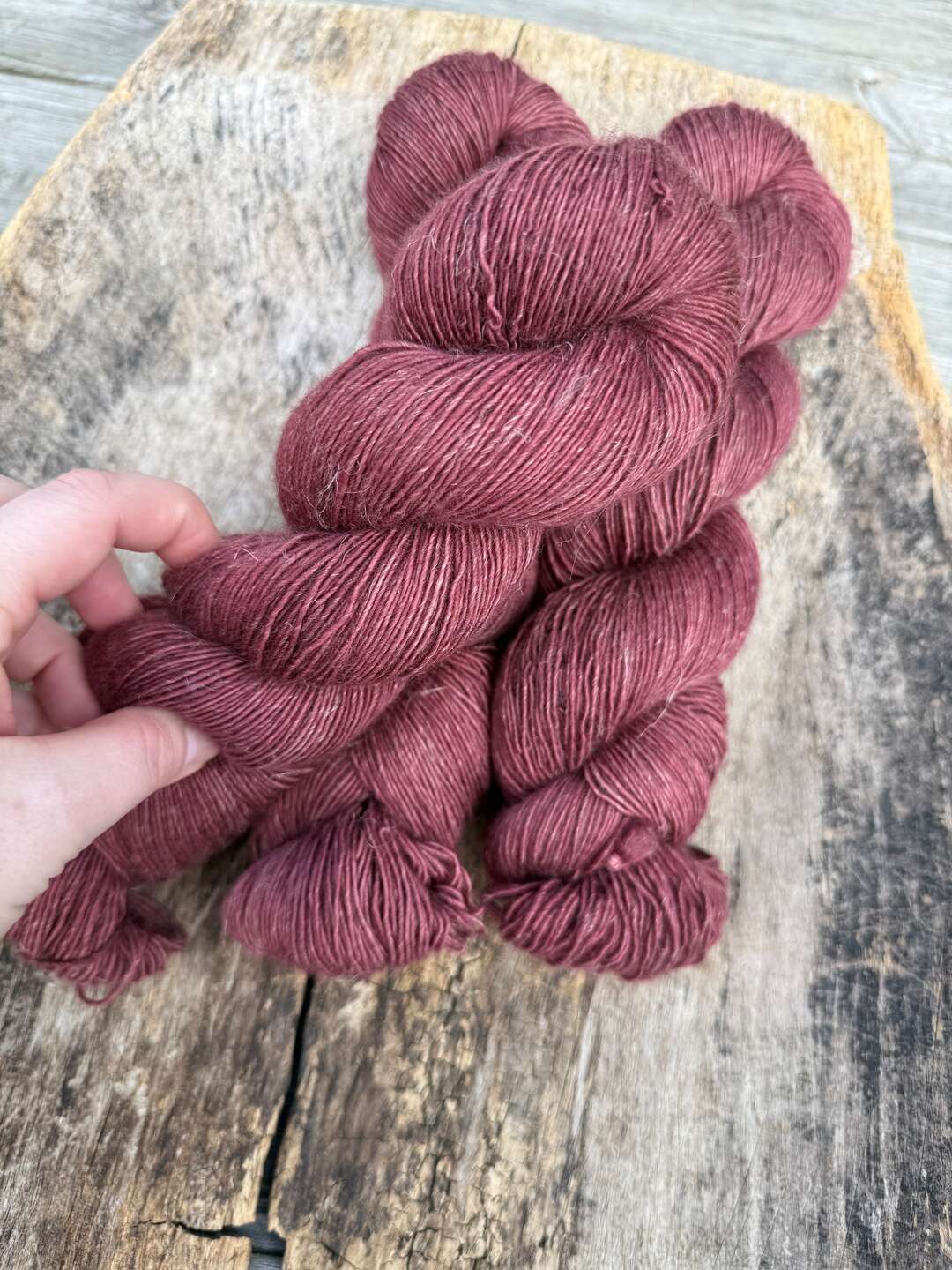 Merlin - Dark raspberry