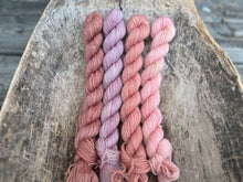 Ladda upp bild till gallerivisning, Merinosock - Mini skein set - mix
