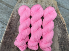 Ladda upp bild till gallerivisning, Glitter Merinosock - Pop
