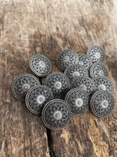 Load image into Gallery viewer, Prym - Metal buttons 19mm with eye
