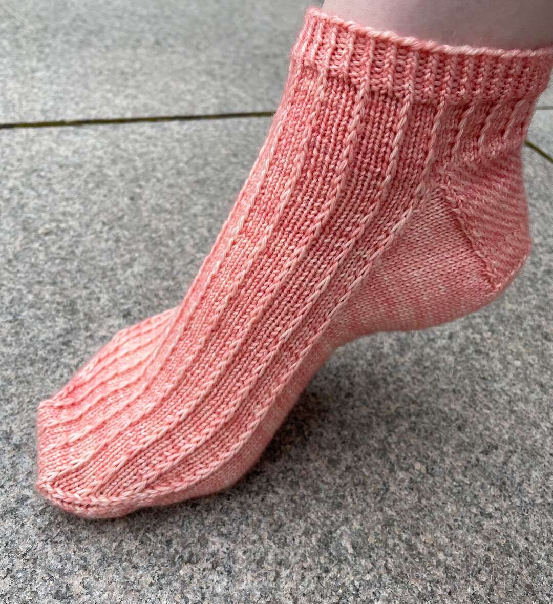 Pattern Sara Stark Blackbirdknits Elise Socks