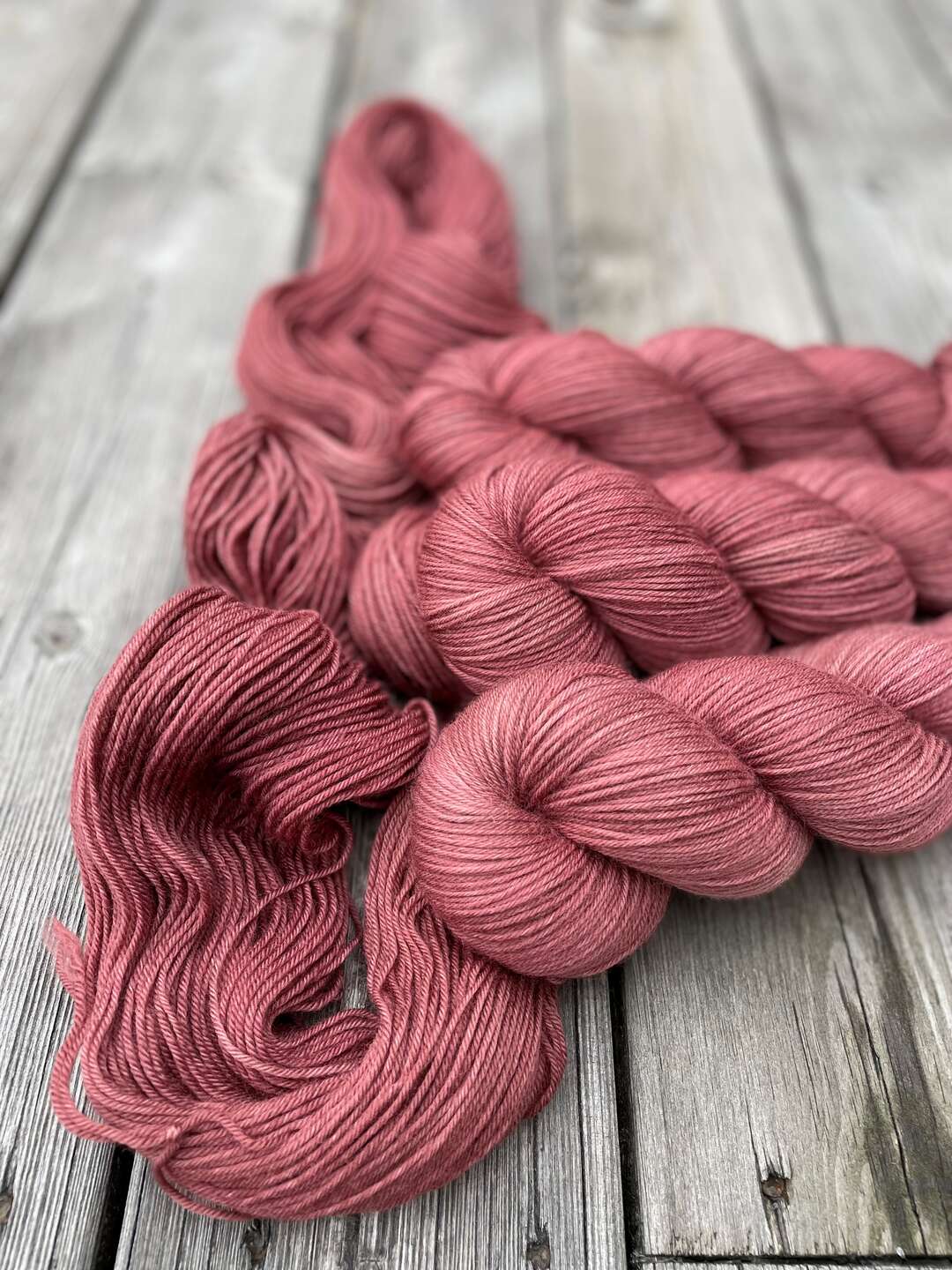 Merino sock - Dark raspberry